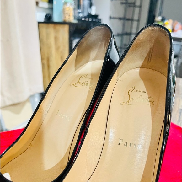 Christian Louboutin patent leather black heels 8.5 - Picture 6 of 10